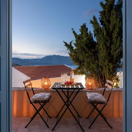 Cedrus Blue Apartment