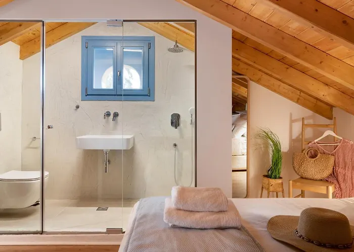 Cedrus Blue Apartment Symi